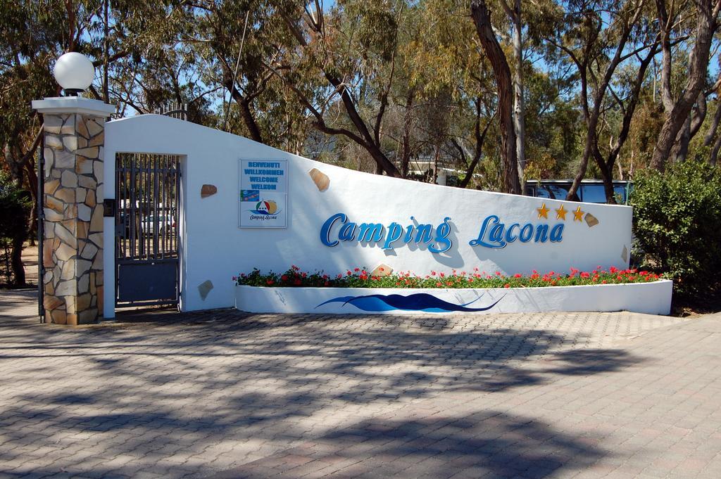 Camping Lacona Capoliveri  Buitenkant foto