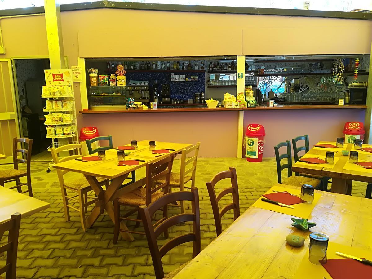 Camping Lacona Capoliveri  Buitenkant foto